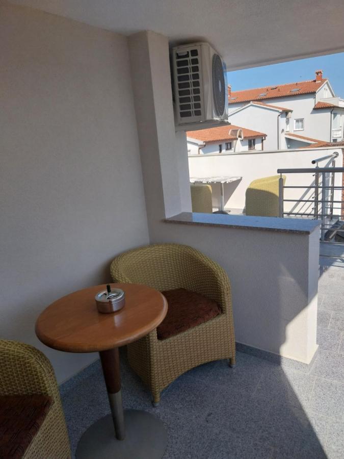 פורץ Apartments Residence V מראה חיצוני תמונה
